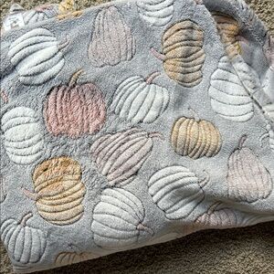 Mainstays Pumpkin Throw Blanket